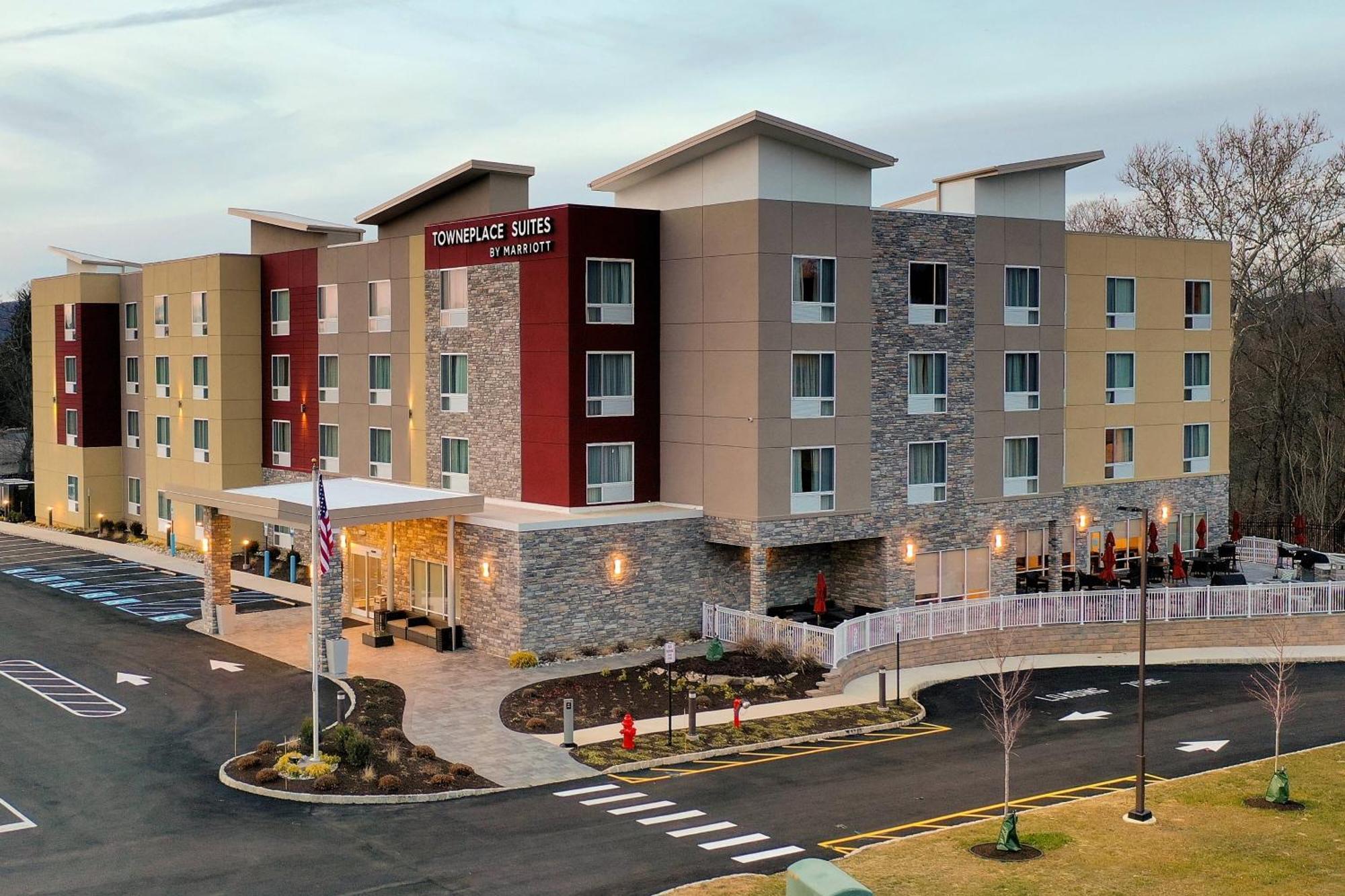 Towneplace Suites By Marriott Clinton Esterno foto